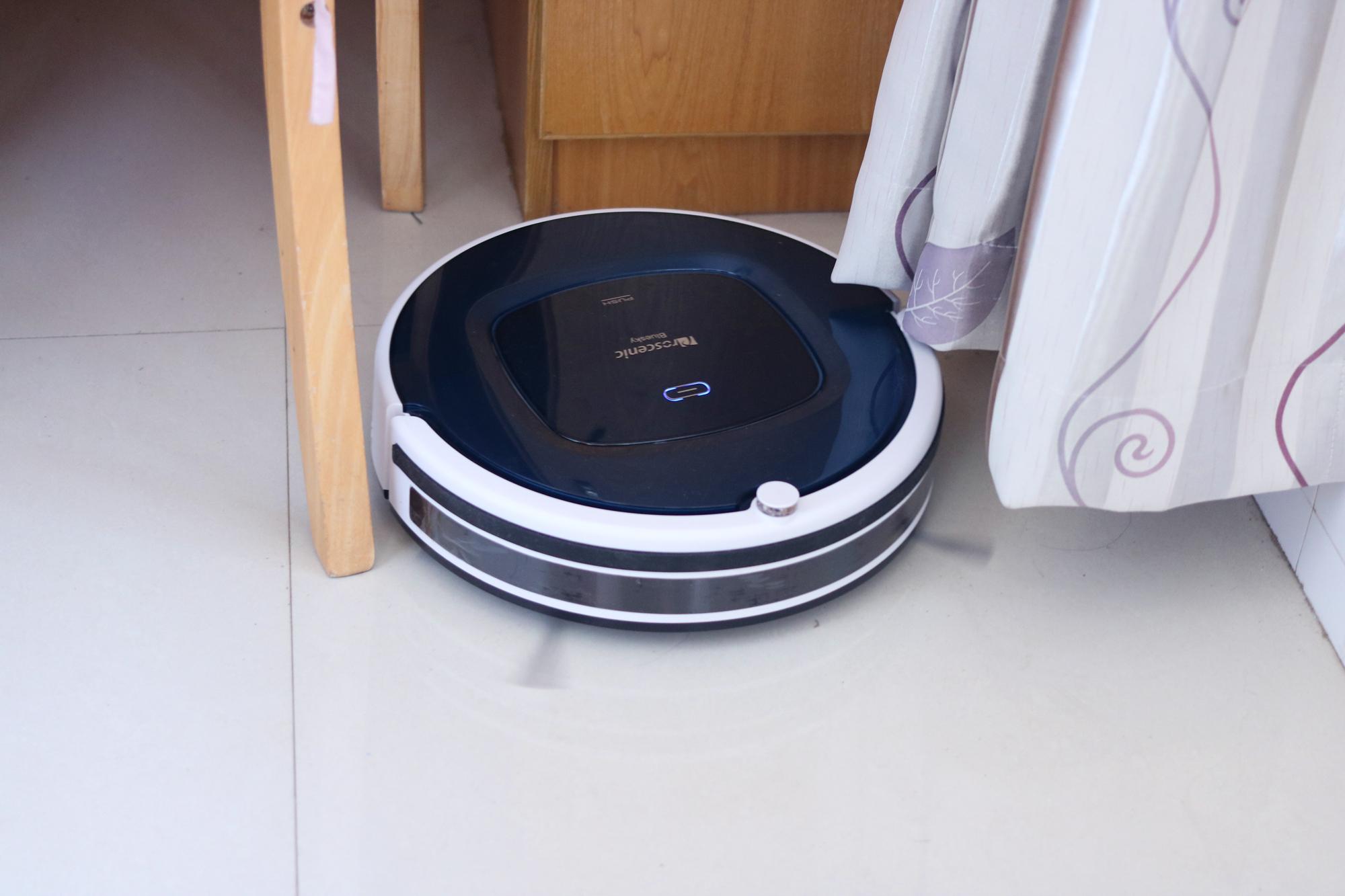 智能導航掃地機與工業(yè)吸塵設備 自動化與高效清潔的雙重革命